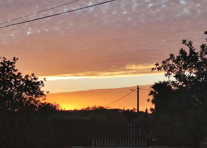 Qingqing民宿 * Moncarapacho